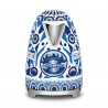 Електрическа кана SMEG Dolce & Gabbana KLF03DGBEU, 2400 W, 1.7 л, 360° основа, Гланцово покритие, Средиземноморско синьо