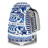 Електрическа кана SMEG Dolce & Gabbana KLF03DGBEU, 2400 W, 1.7 л, 360° основа, Гланцово покритие, Средиземноморско синьо
