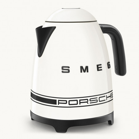Електрическа кана SMEG Porsche KLF03PCWEU, 2400 W, 1.7 л, 360° основа, Гланцово покритие, Бял