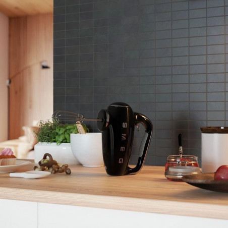 Ръчен миксер SMEG 50's Style HMF01BLEU, 250W, 9 скорости, Турбо, Скрит LED дисплей, Таймер, Аксесоари, Черен