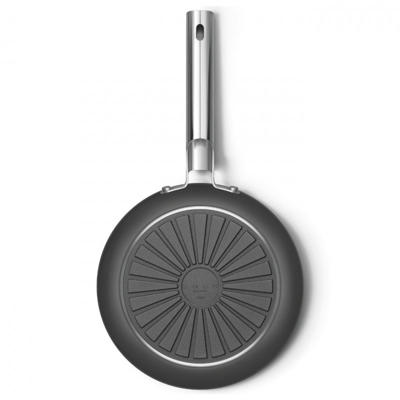Тиган SMEG FPF2002BLM, 1.5 л, Ø20 см, Керамично незалепващо покритие, До 250°C, Без PFAS, Индукция, Черен
