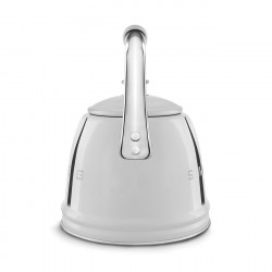 Свирещ чайник Smeg WKF01SS, 2.3 л,Индукция, Ненагряваща се дръжка, Стомана, Сребрист