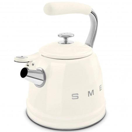 Свирещ чайник Smeg WKF01CR, 2.3 л, Индукция, Ненагряваща се дръжка, Стомана, Крем