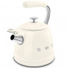 Свирещ чайник Smeg WKF01CR, 2.3 л, Индукция, Ненагряваща се дръжка, Стомана, Крем