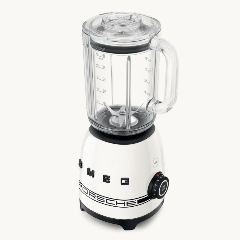 Блендер Smeg Porsche BLF03PCWEU, 800W, 1.5 л, 18000 об/мин, 4 програми, 4 скорости + Пулс, Неръждаема стомана, Бял