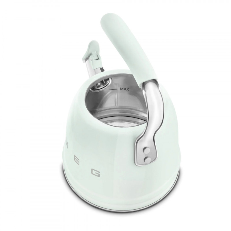Свирещ чайник Smeg CKLW2001PG,  2.3 л, Индукция, Ненагряваща се дръжка, Стомана, Пастелно зелен