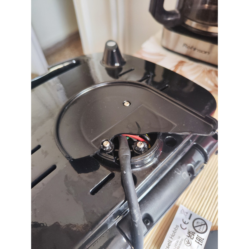 Преоценено: Тостер за сандвичи и гофрети 3в1 Russell Hobbs Fiesta Deep Fill 24540-56, 750W, 3 вида плочи, Черен/инокс