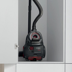 Прахосмукачка без торба Bosch BGS21POW2 ProPower Series 4, 750 W, 2 л, Power AirCycle, HEPA филтър, 78 dB, Черен/Червен