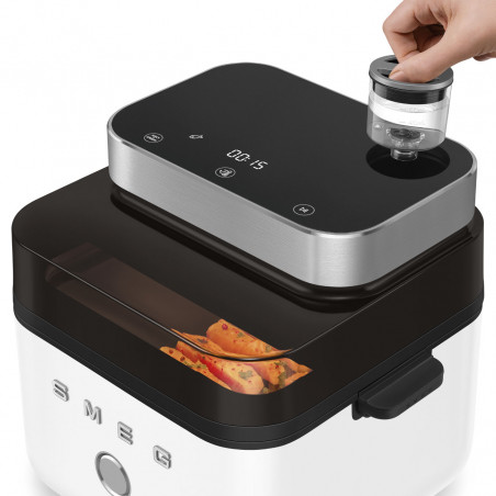 Фритюрник с горещ въздух Smeg Collezione AFC01WHMAU, 1450W, 7.3 л, 40-200°C, 7 програми, Двоен режим, Сензорно управление, Таймер, LED, Бял