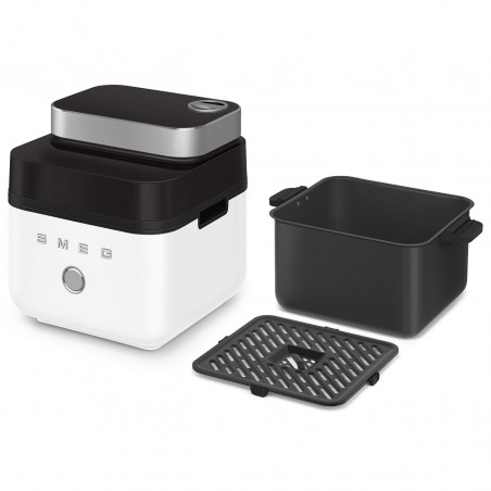 Фритюрник с горещ въздух Smeg Collezione AFC01WHMAU, 1450W, 7.3 л, 40-200°C, 7 програми, Двоен режим, Сензорно управление, Таймер, LED, Бял