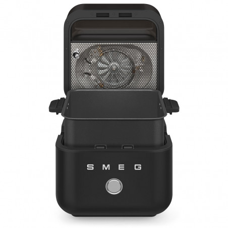 Фритюрник с горещ въздух Smeg Collezione AFC01BLMAU, 1450W, 7.3 л, 40-200°C, 7 програми, Двоен режим, Сензорно управление, Таймер, LED, Черен